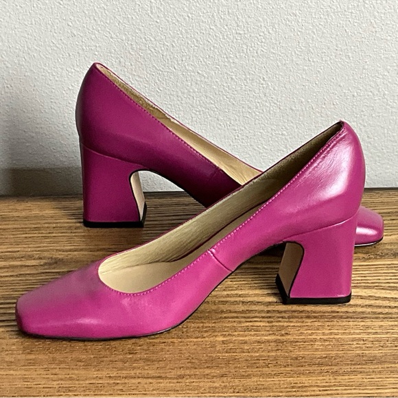Intentionally Blank Monaco Plum Leather Pump, New in Box - Picture 3 of 11